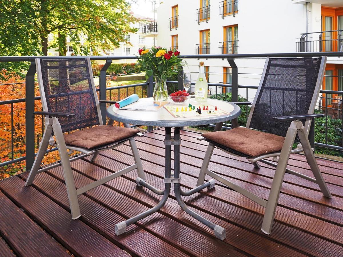 Kaiservillen Heringsdorf - Ferienwohnung Mit 1 Schlafzimmer Und Balkon D214 ภายนอก รูปภาพ